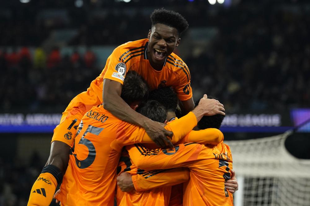 超卫冕冠军 超卫冕冠军